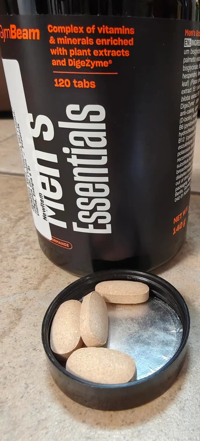 GymBeam Men's Essentials Multivitamin 120 Tabs Männer