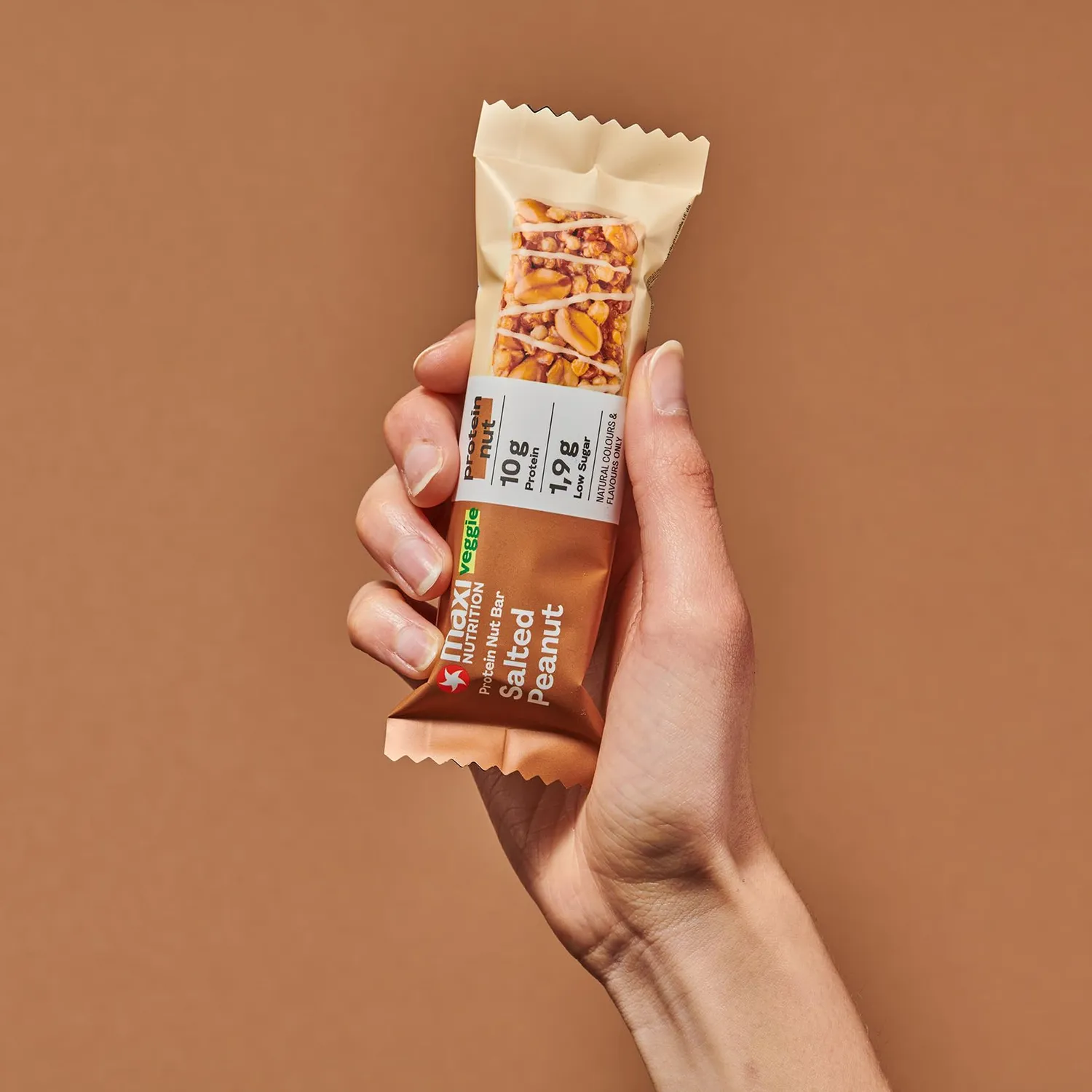 MaxiNutrition Salted Peanut Proteinriegel 18x46g 22% Protein