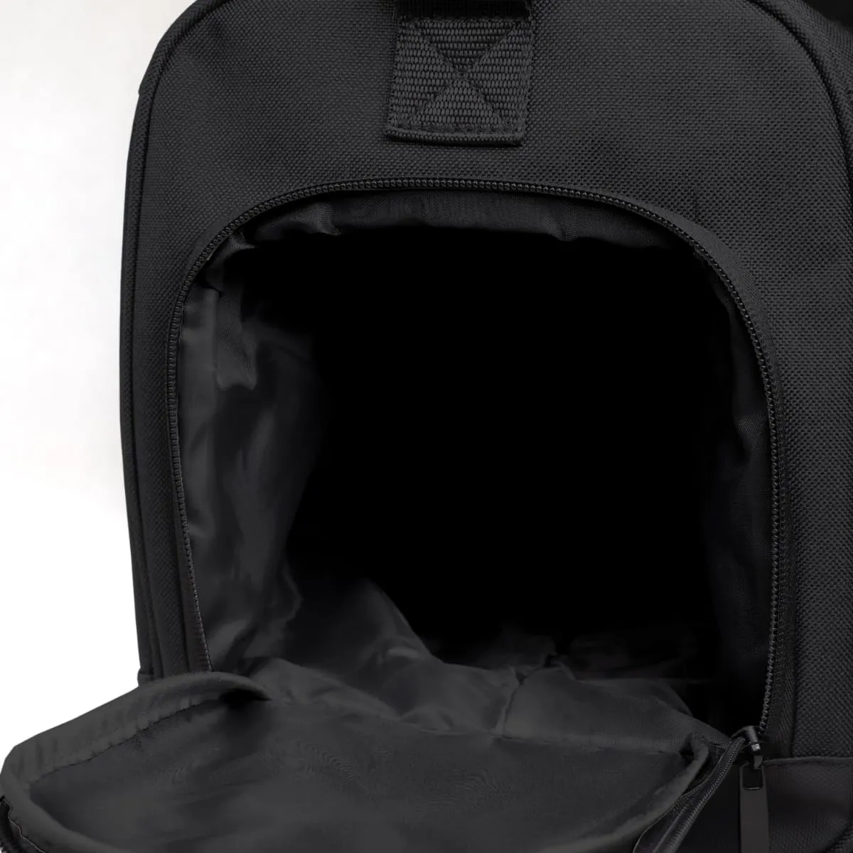 GymBeam Duffle Sporttasche Schwarz mit Netztasche