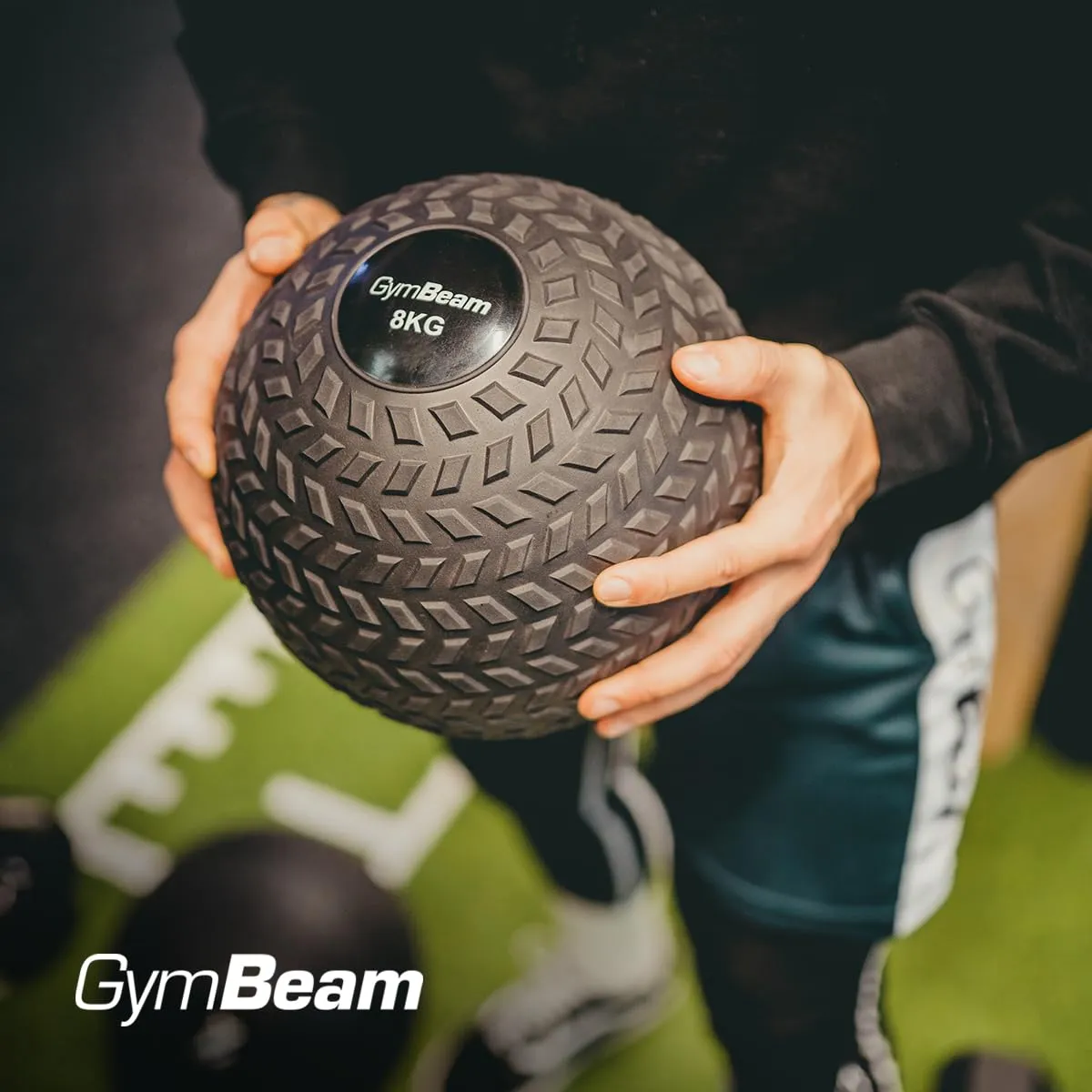 GymBeam Slam Ball Medizinball 6kg griffig PVC