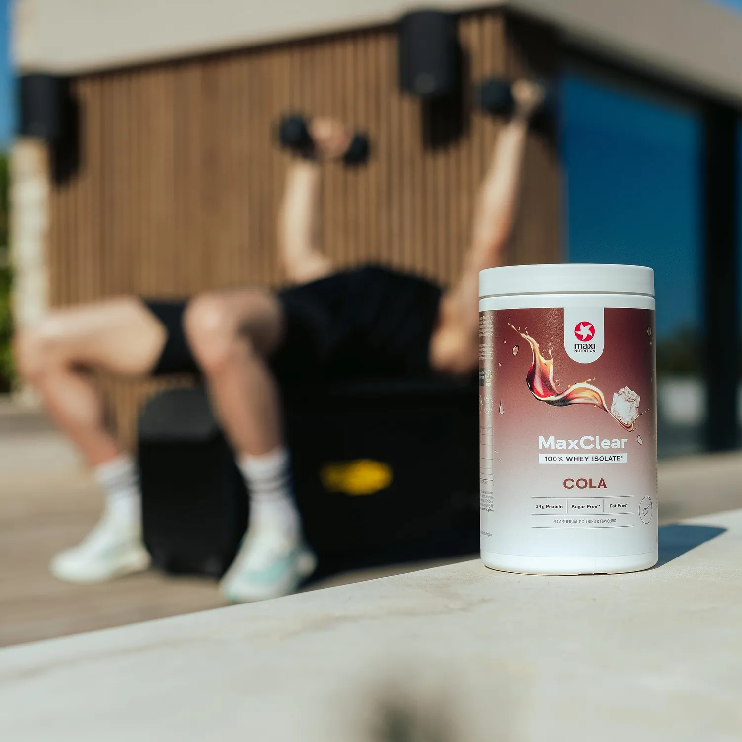 MaxiNutrition MaxClear Clear Whey 420g Cola erfrischend