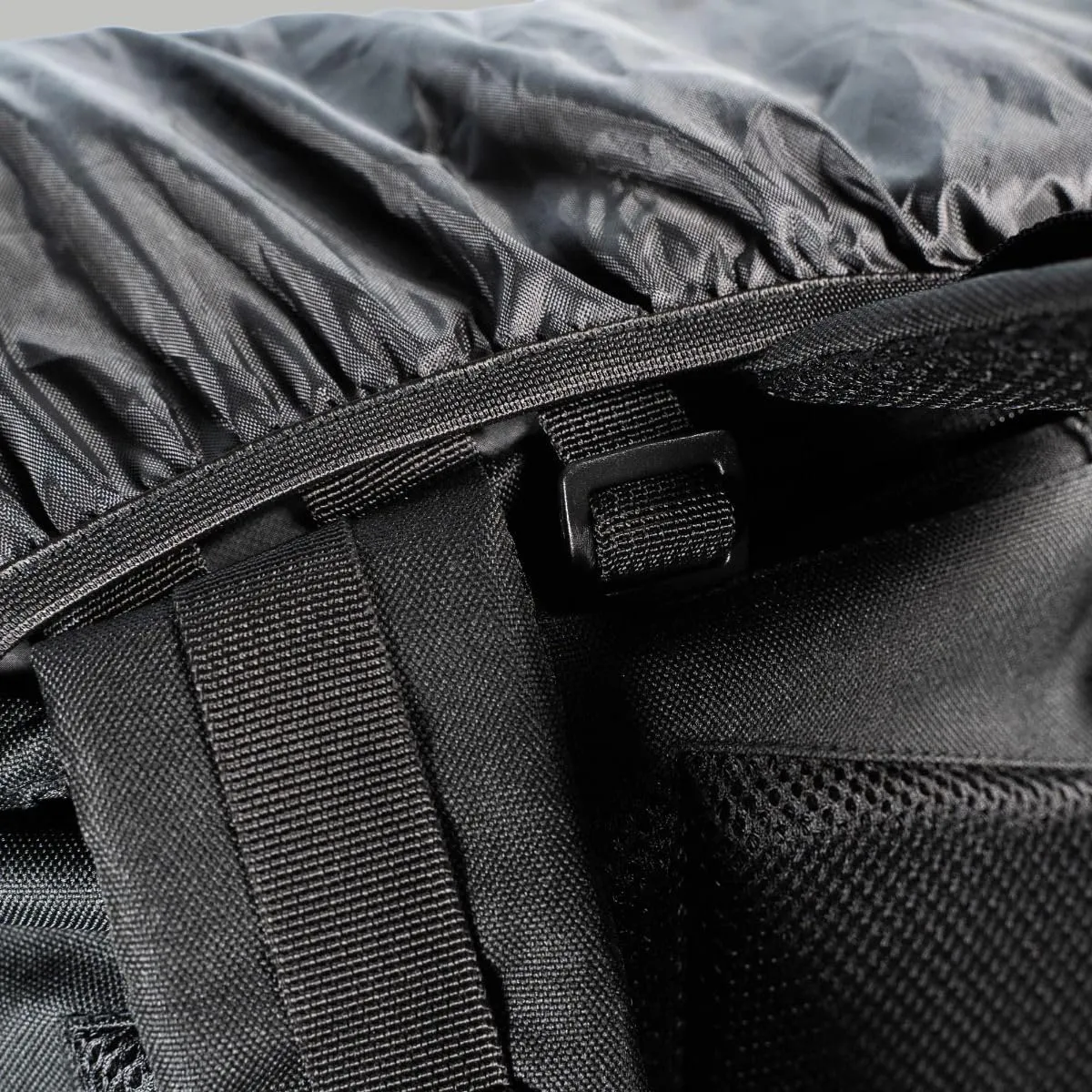 GymBeam Strix Stellar Rucksack 16 Zoll schwarz wasserdicht