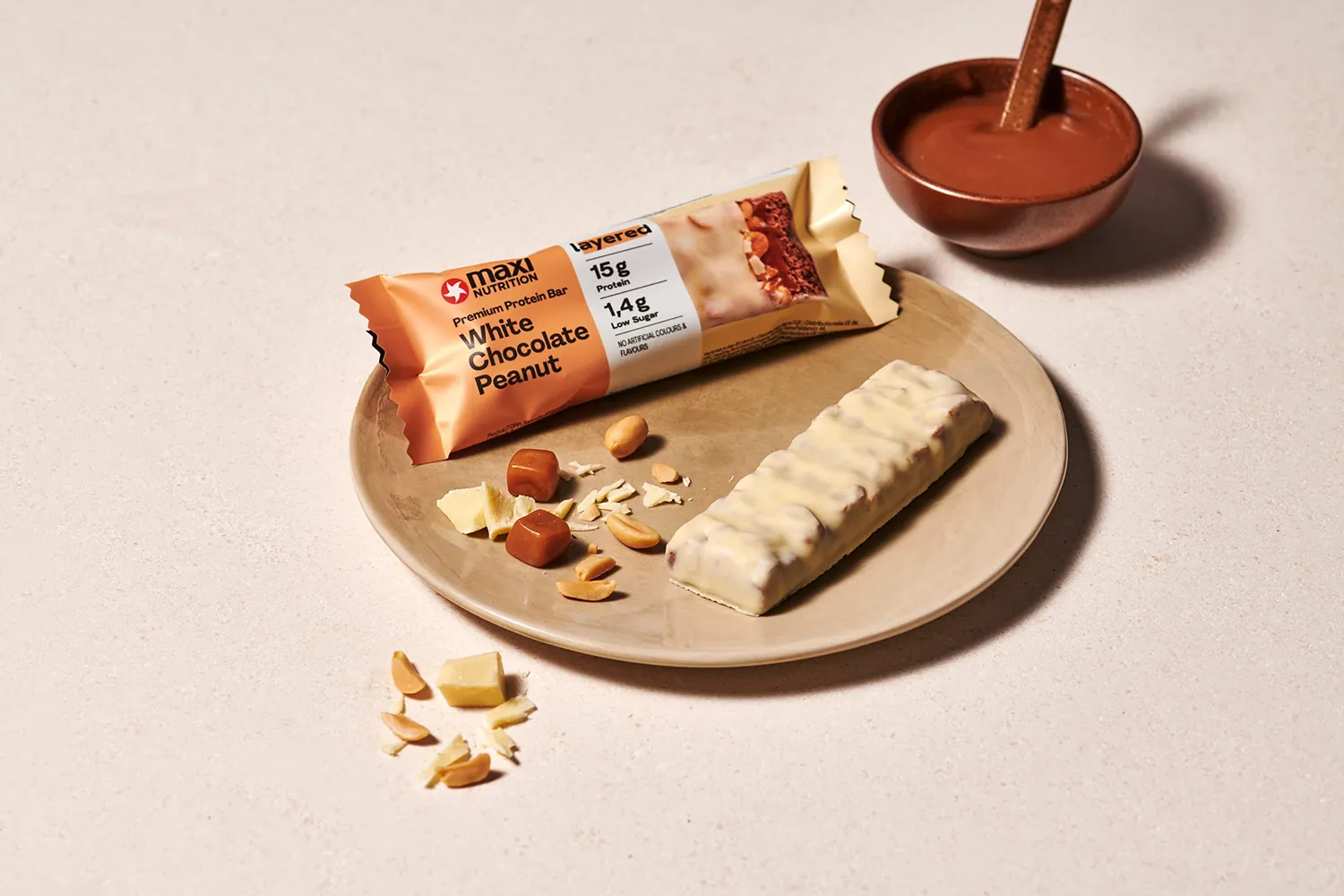 MaxiNutrition Premium White Chocolate Peanut Riegel 18x45g