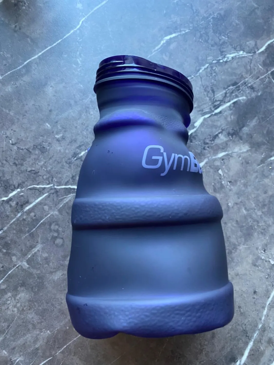 GymBeam Hydrator TT Trinkflasche 2,5 L Midnight Blue BPA-frei
