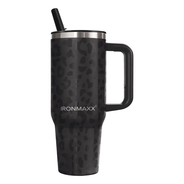IronMaxx Cup V4.0 Trinkbecher 1200ml Leo Black isoliert