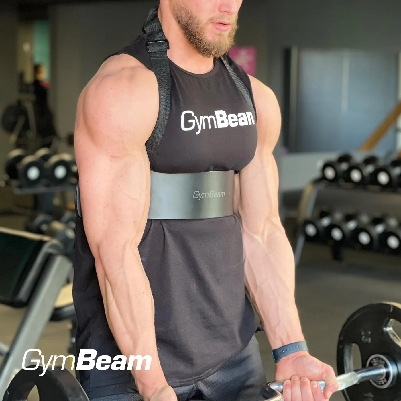 GymBeam Bizeps Isolator Arm Blaster Eisen 58,8 cm