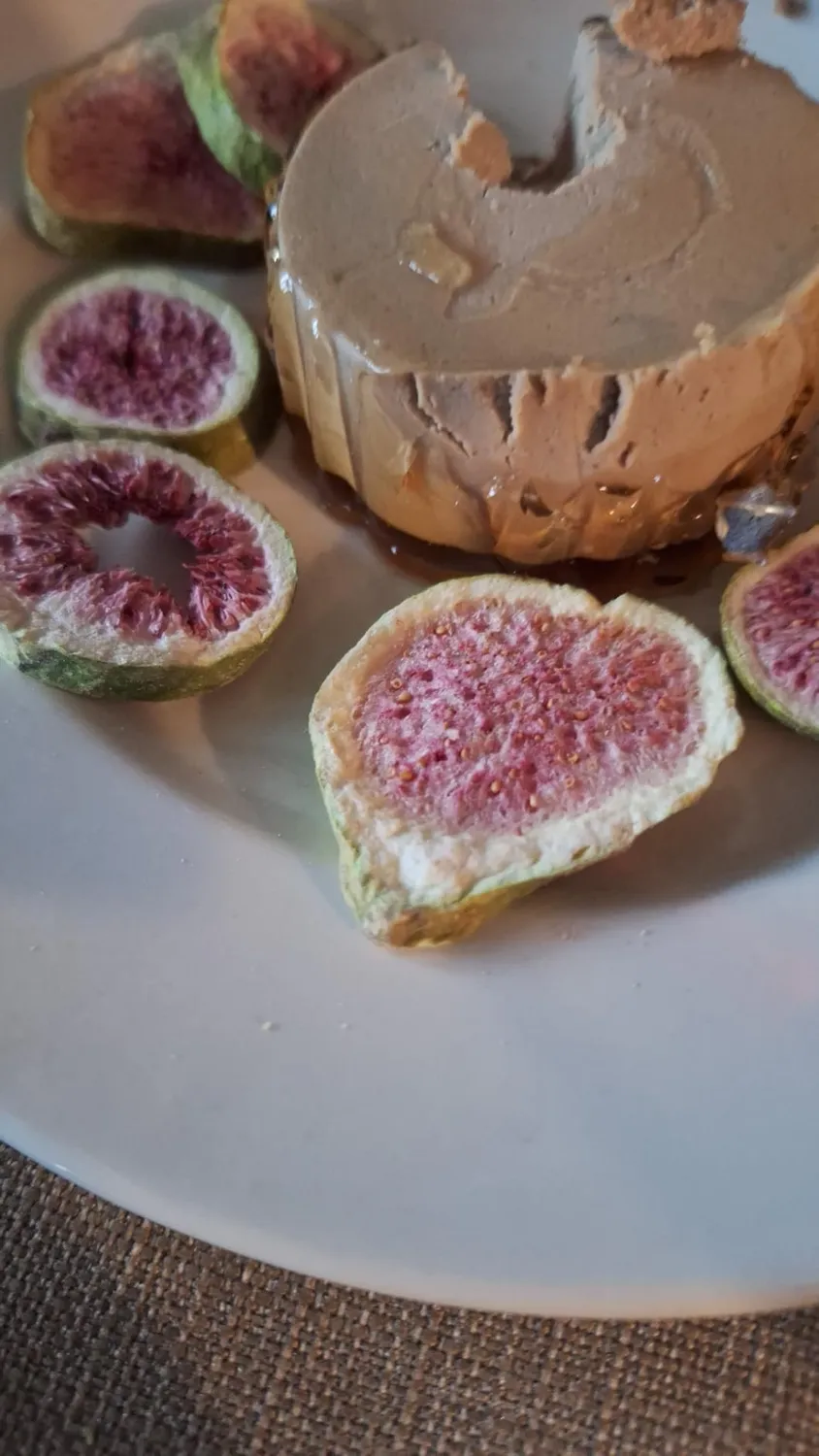 GymBeam Gefriergetrocknete Feigen Snack 100g ohne Zucker