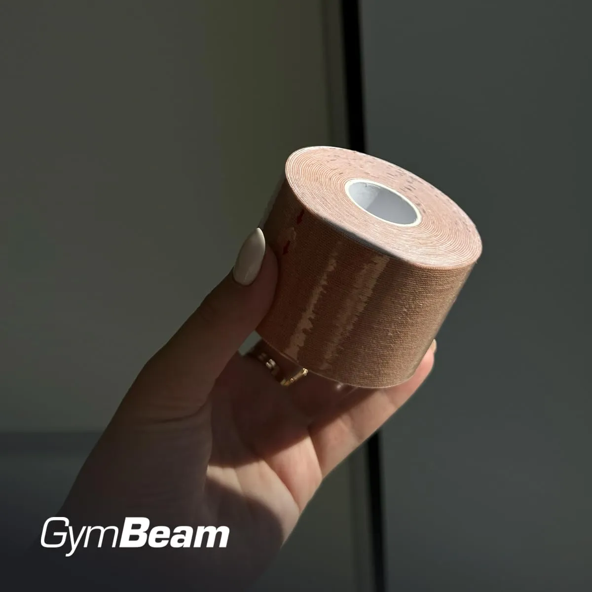 GymBeam K-Tape Beige 5m x 5cm wasserfest