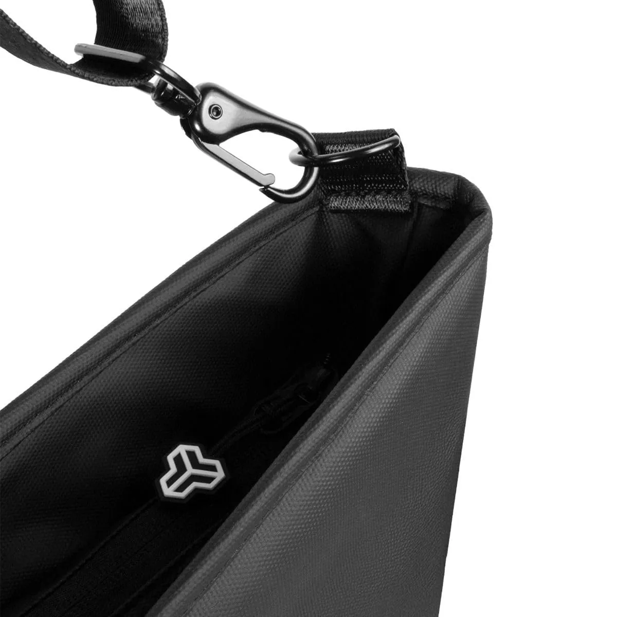 GymBeam Crossbody Tasche 22 L Polyester