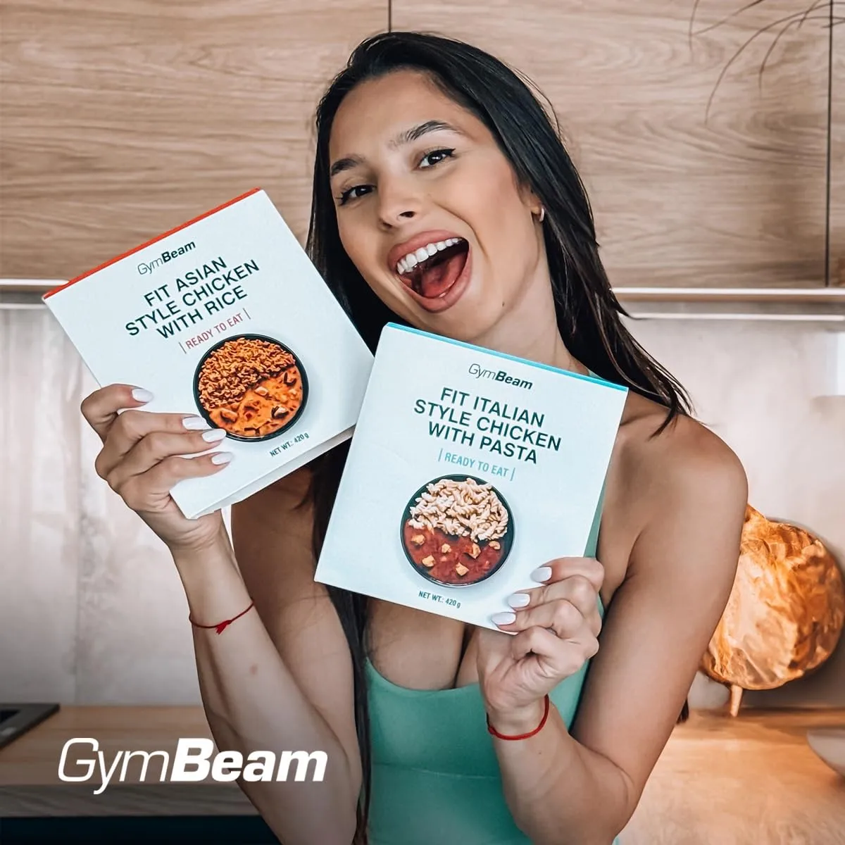 GymBeam FIT Hähnchen mit Nudeln Fertigmahlzeit 420 g proteinreich