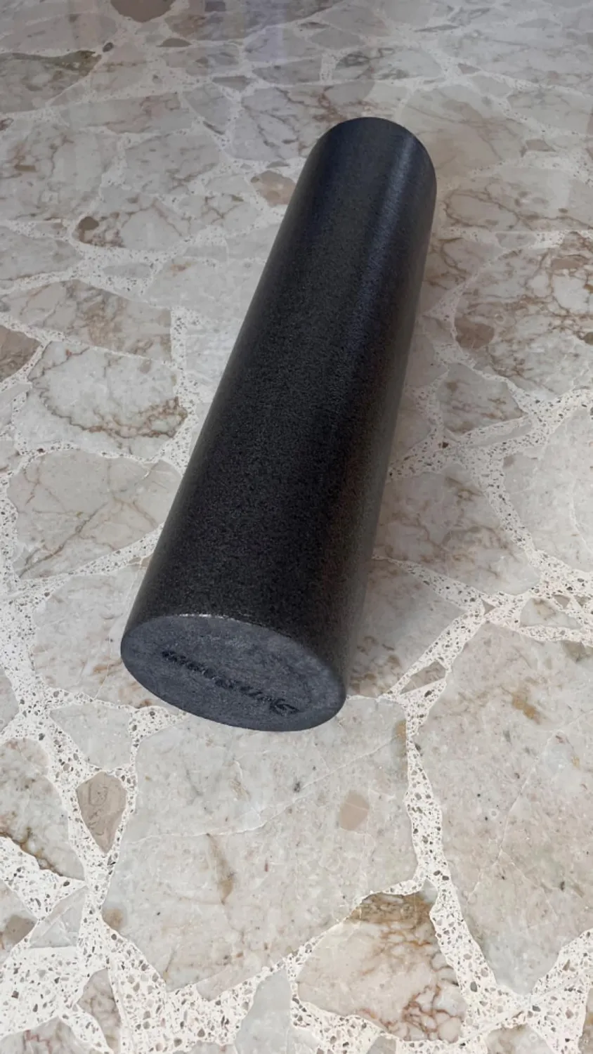GymBeam Black Foam Roller Schaumroller rutschfest
