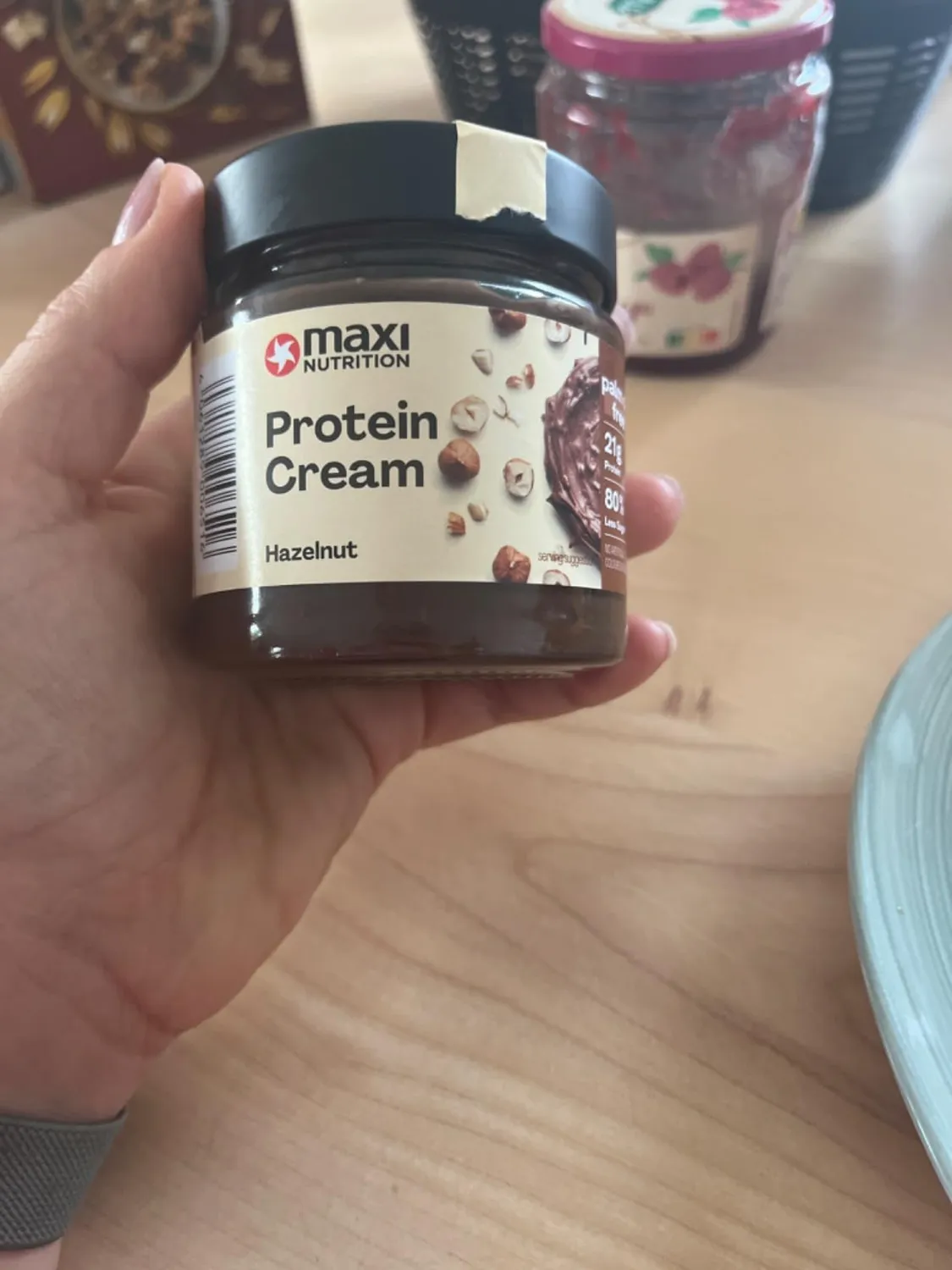 MaxiNutrition Protein Cream Haselnuss-Nougat Aufstrich 200g 21% Protein