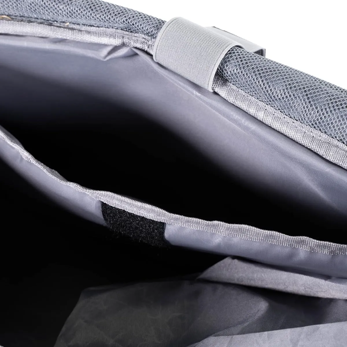 GymBeam 2in1 Trainingstasche Rucksack mit Zahlenschloss
