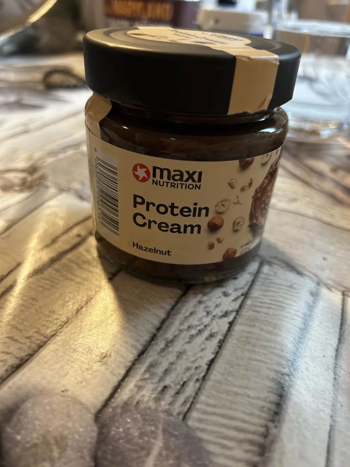 MaxiNutrition Protein Cream Haselnuss-Nougat Aufstrich 200g 21% Protein