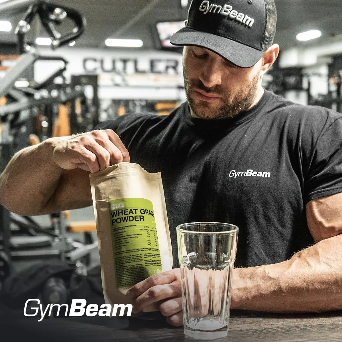 GymBeam BIO Weizengras Pulver 200g vegan